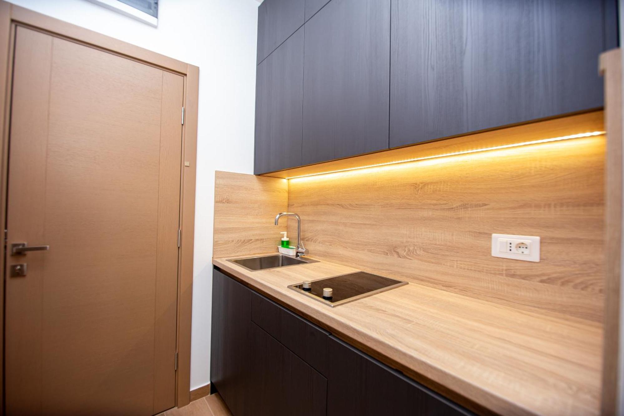 Apartments Sirena - Modern Stay With Free Parking Budva Exterior photo